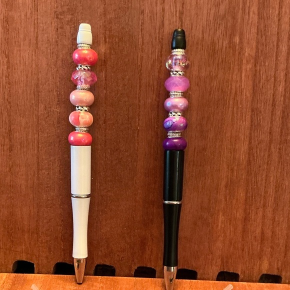Hand Crafted Beaded Pens Set of 2 with ink refill, Ballpoint Black - Picture 2 of 2